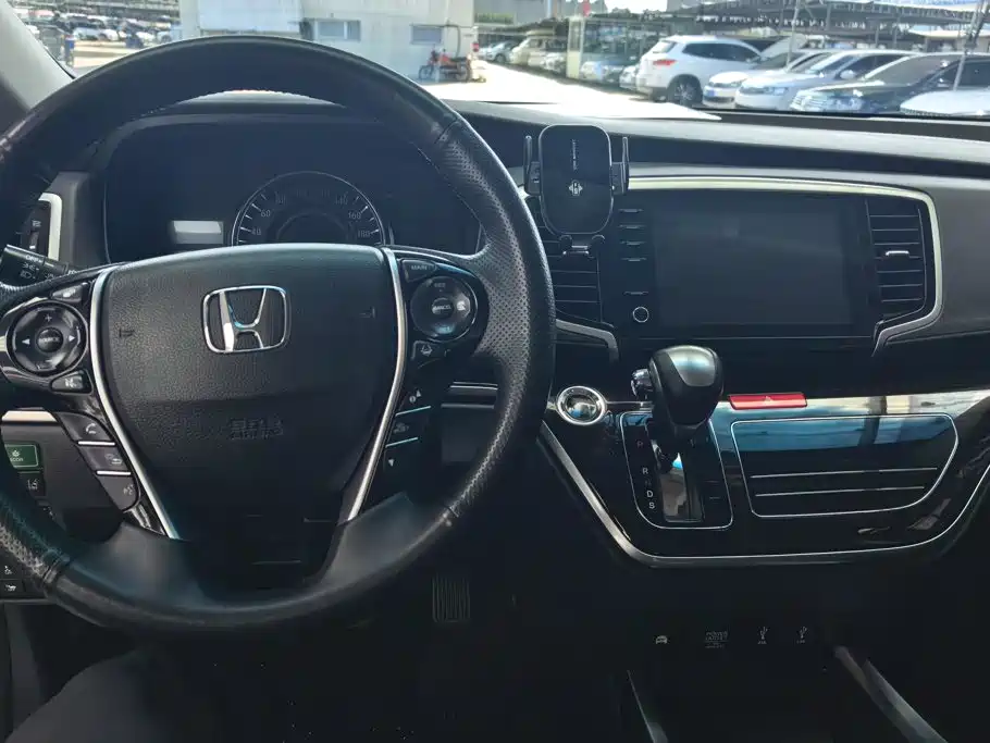 Honda Odyssey — миниатюра 12