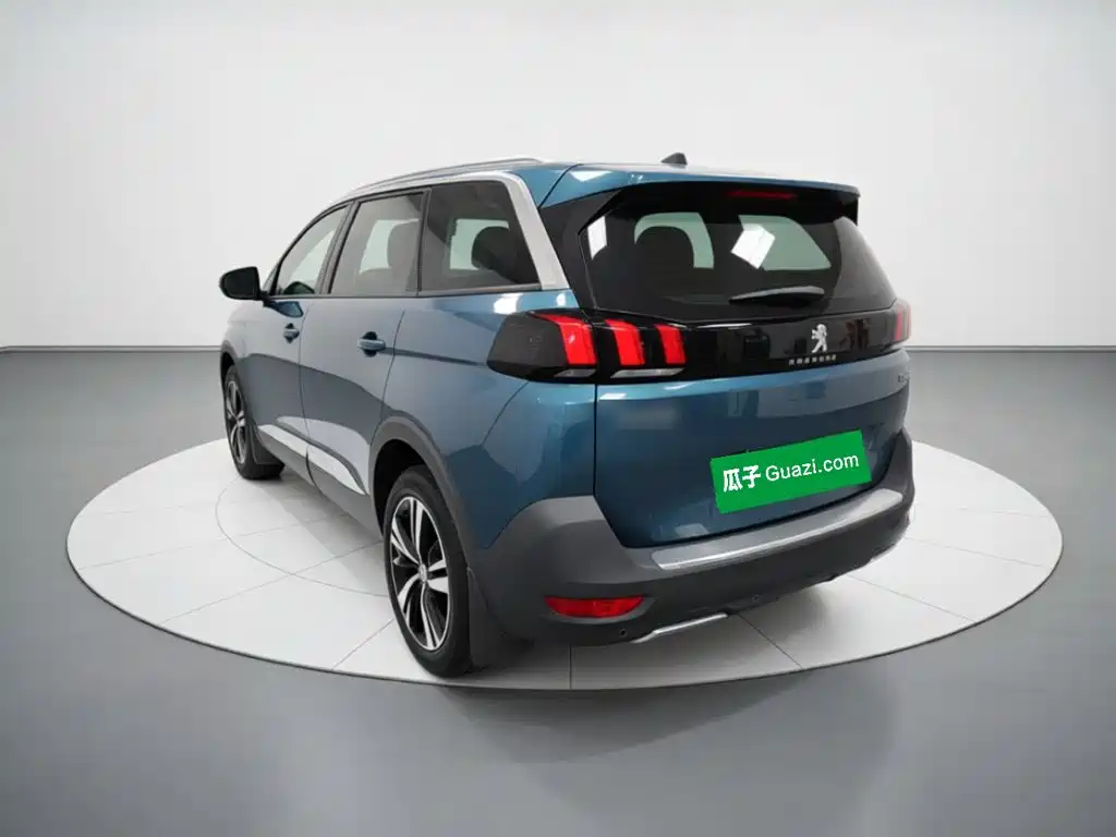 Peugeot 5008 — миниатюра 4
