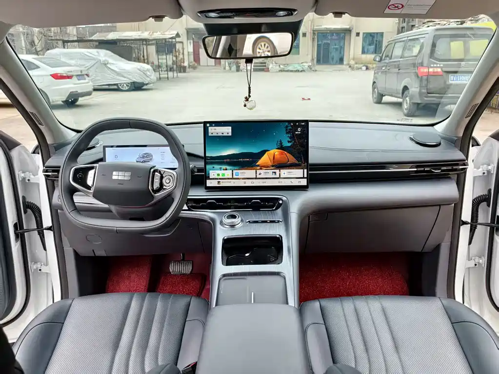 GEELY GALAXY GALAXY E5