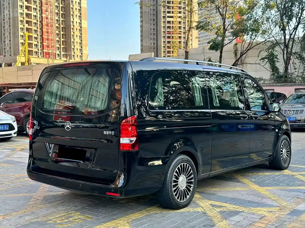 MERCEDES-BENZ VITO