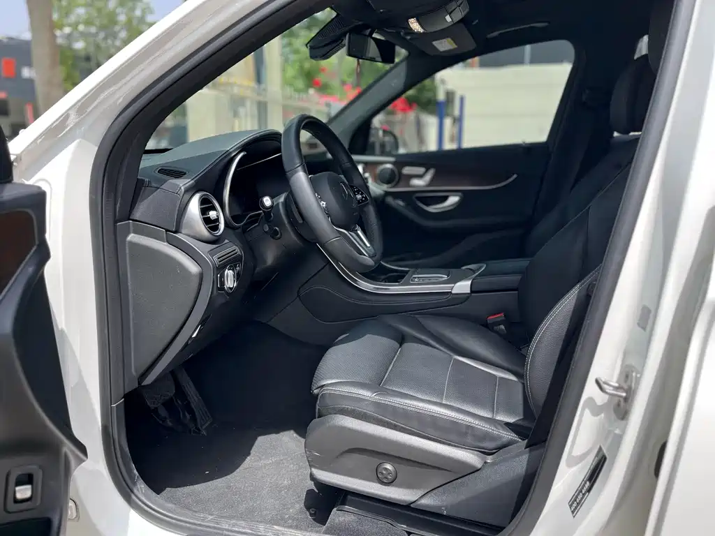 Mercedes-Benz GLC 2022 GLC 260 L 4MATIC Luxury
