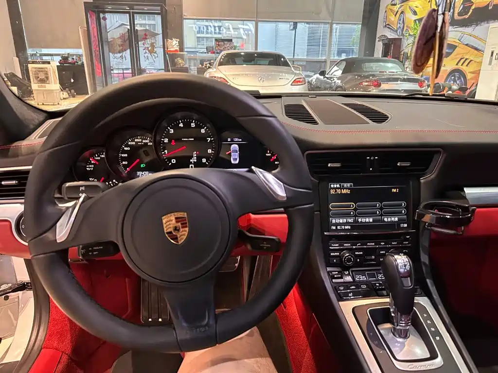Porsche 911 — миниатюра 12
