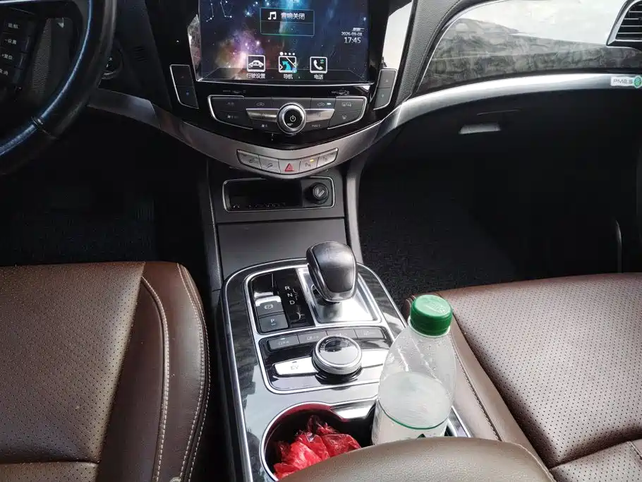 BYD Tang New Energy — миниатюра 16