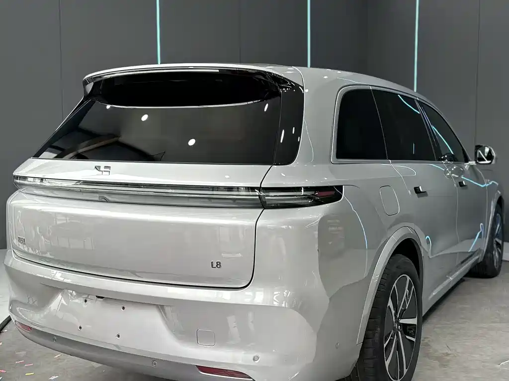 Li Auto L8 2024 Pro