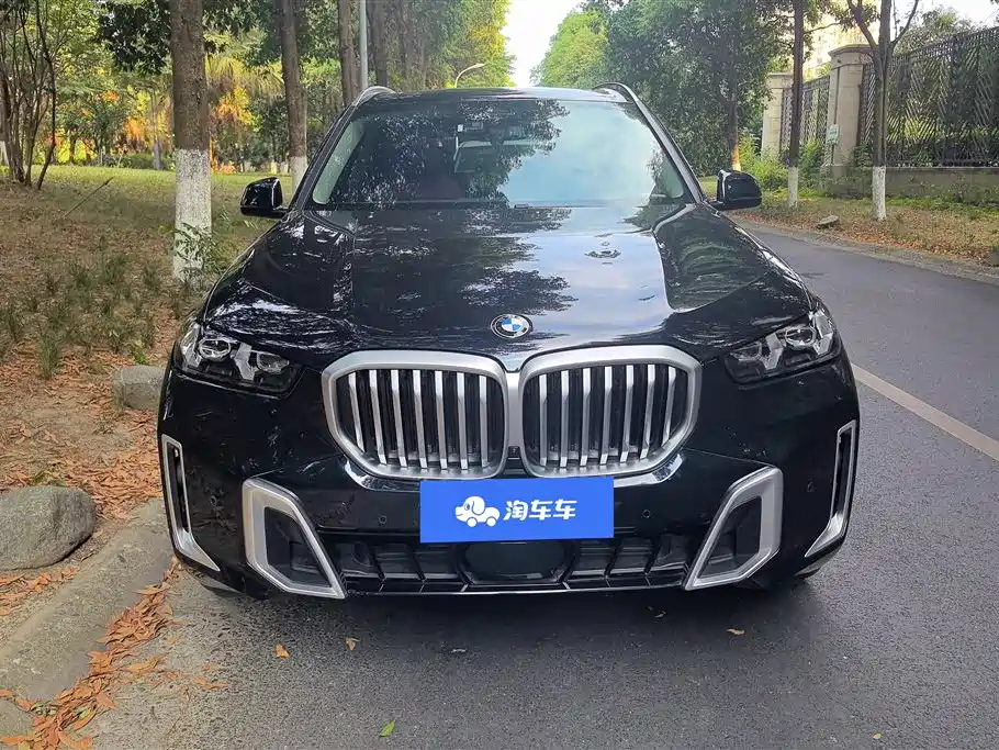 BMW X5 2025 xDrive 30Li Premium M Sport