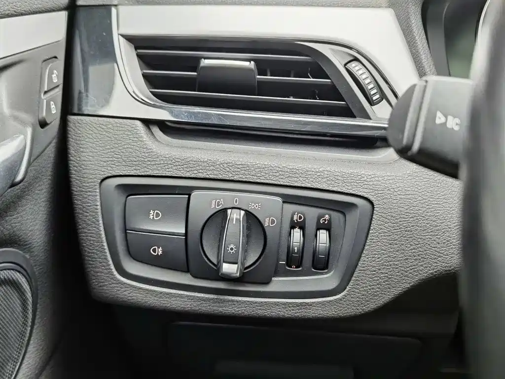 BMW X1 — миниатюра 21