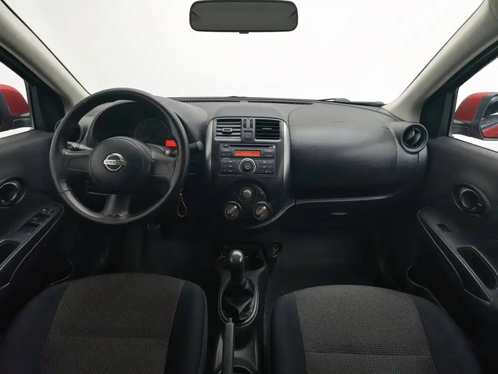 Nissan Sunny — миниатюра 5