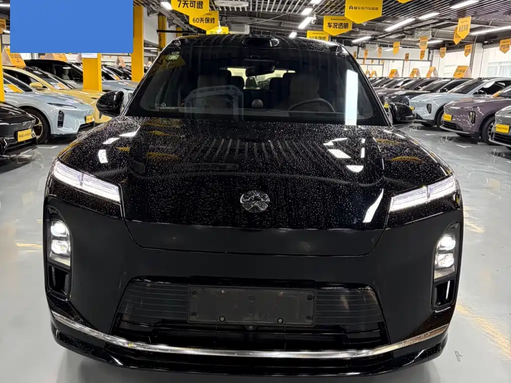 NIO ES8 2026 мест Executive