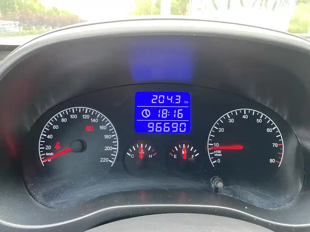 Chery Tiggo 3 3 2015 1.6L MT Sport