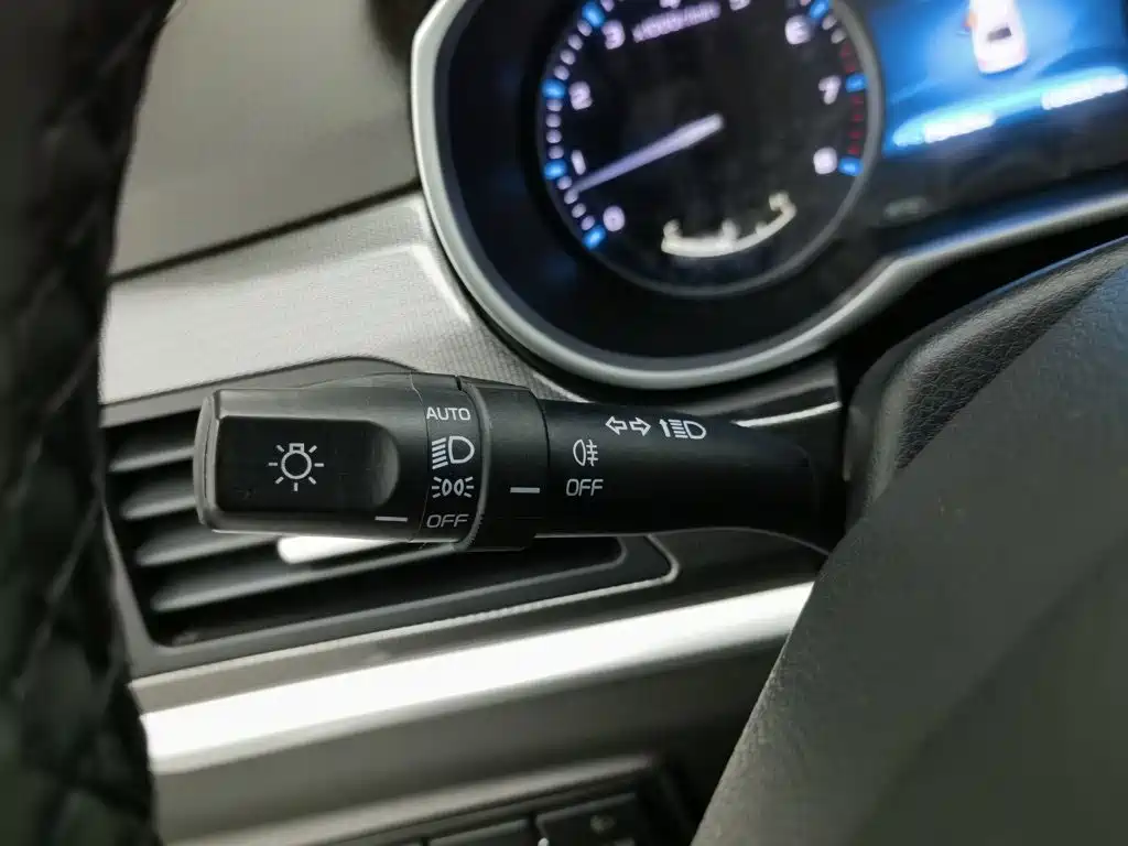 Geely Emgrand — миниатюра 21