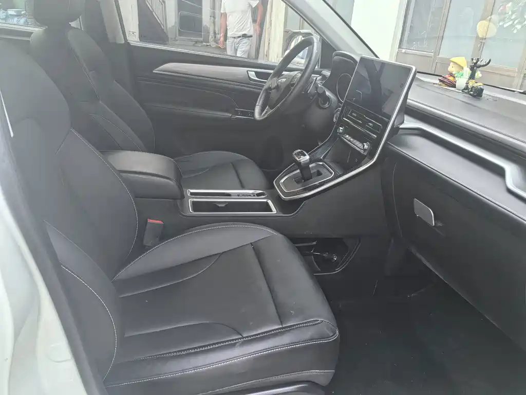 Haval M6 — миниатюра 4
