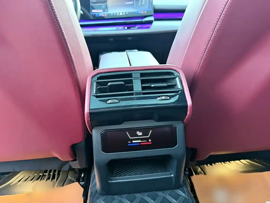 BMW 5 Series — миниатюра 15