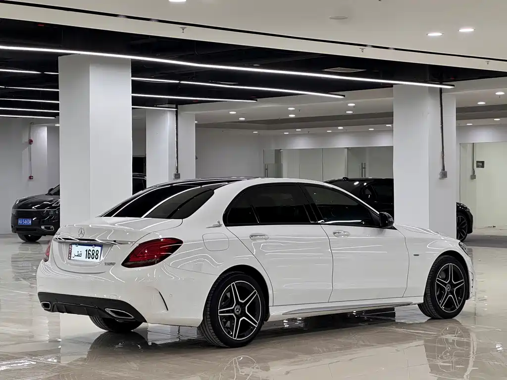 Mercedes-Benz C-Class — миниатюра 4