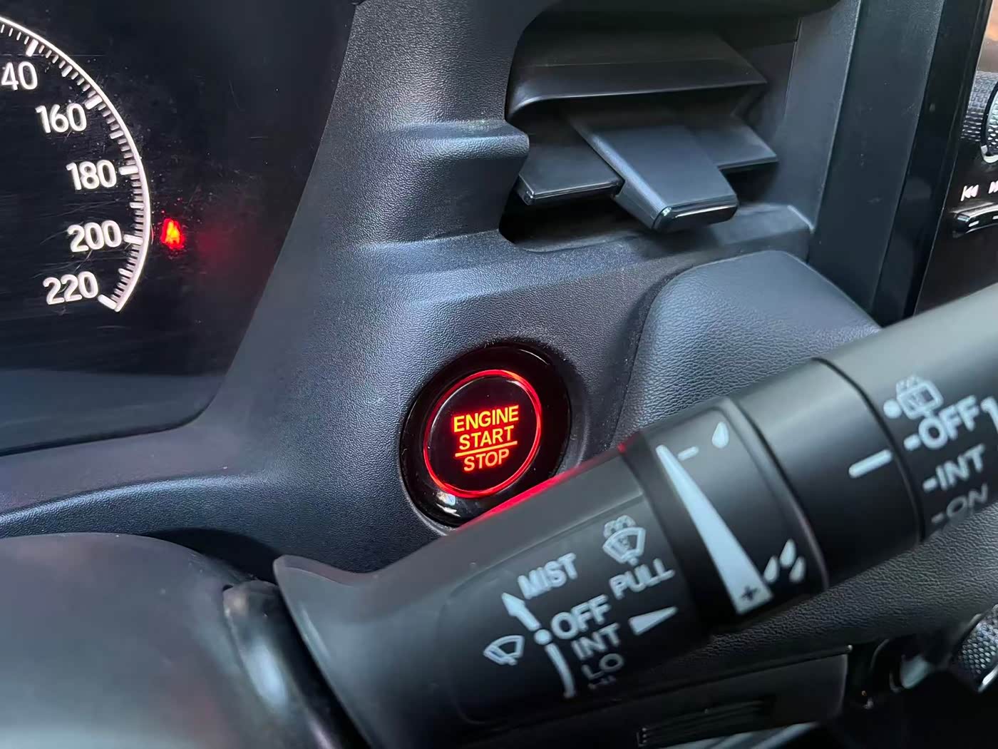 Honda XR-V 1.5 л 2023 г. Белый, пробег 43000 км
