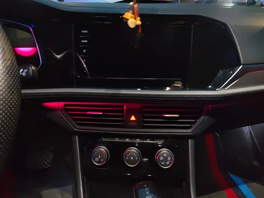 Volkswagen Sagitar — миниатюра 13