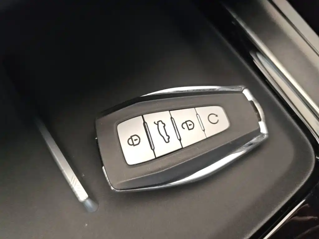 Geely Preface 2026 2.0TD