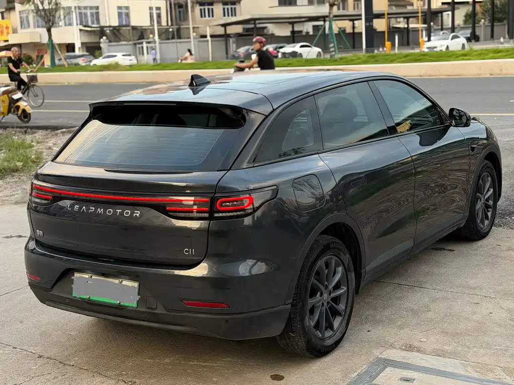 Leapmotor Leapmotor C11 — миниатюра 18