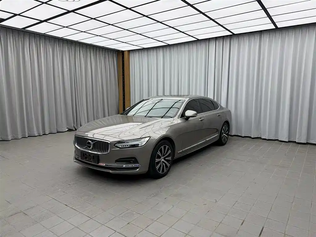 Volvo S90 2021 B5 Luxury