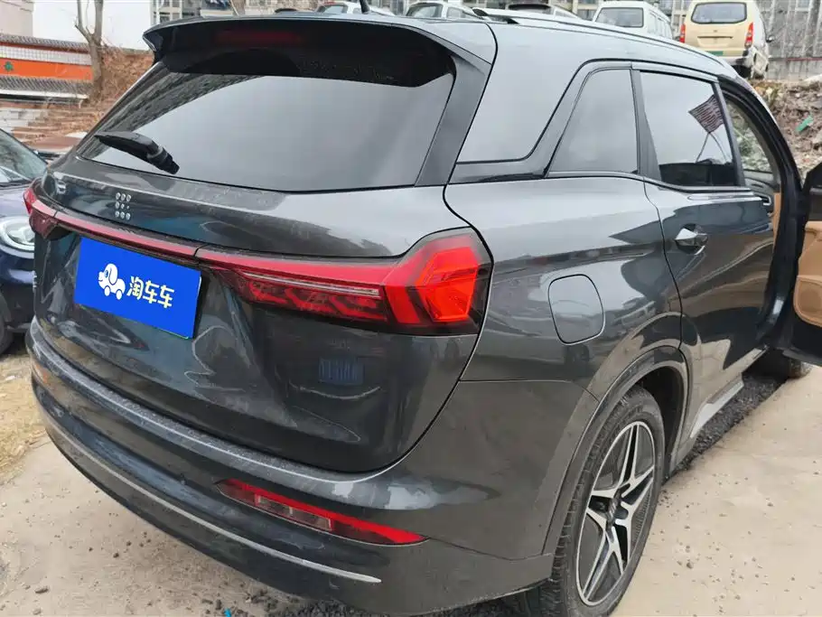 BLUE ELECTRIC BLUE ELECTRIC E5