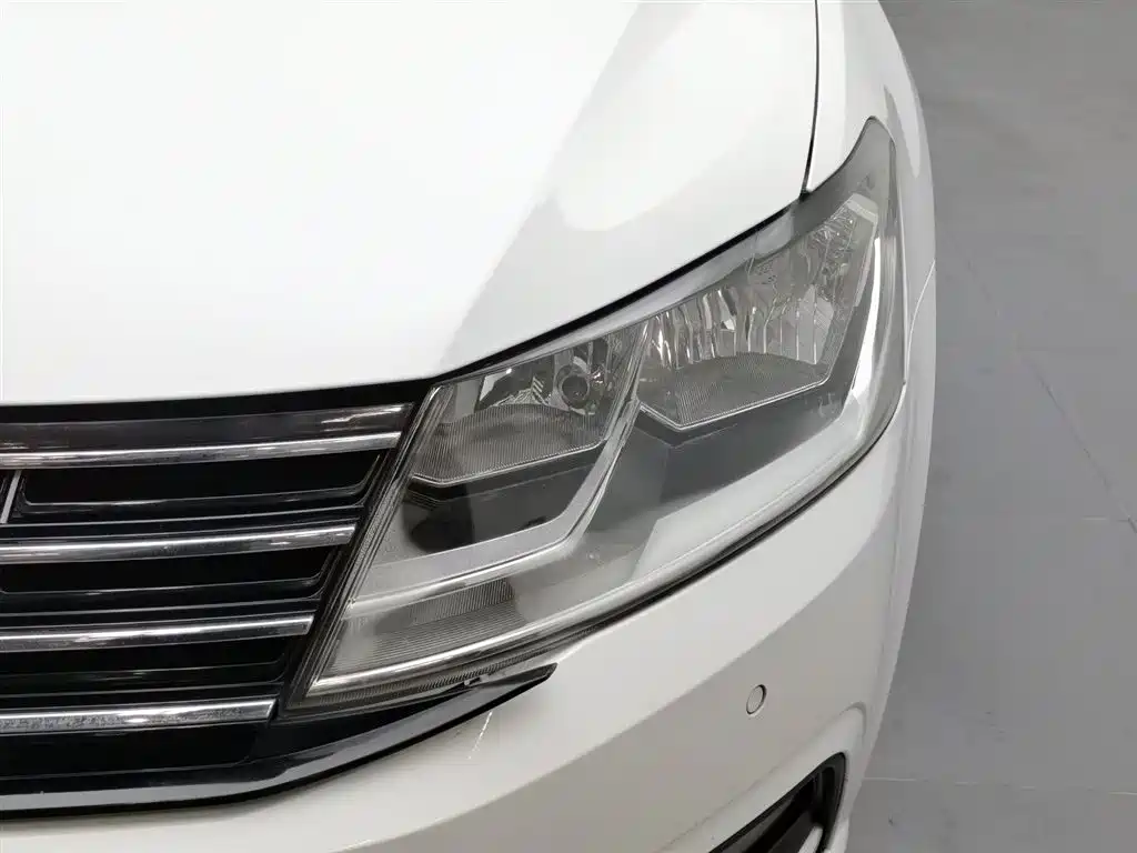 Volkswagen Lavida 2017 1.6L AT Comfort
