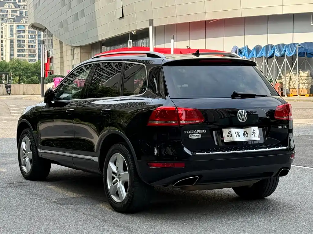 Volkswagen Touareg — миниатюра 6