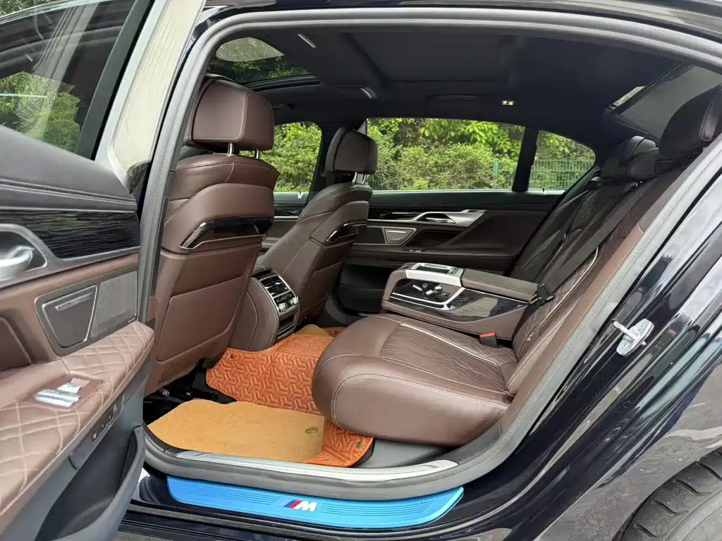 BMW 7 Series 7 2021 740Li Lead M Sport