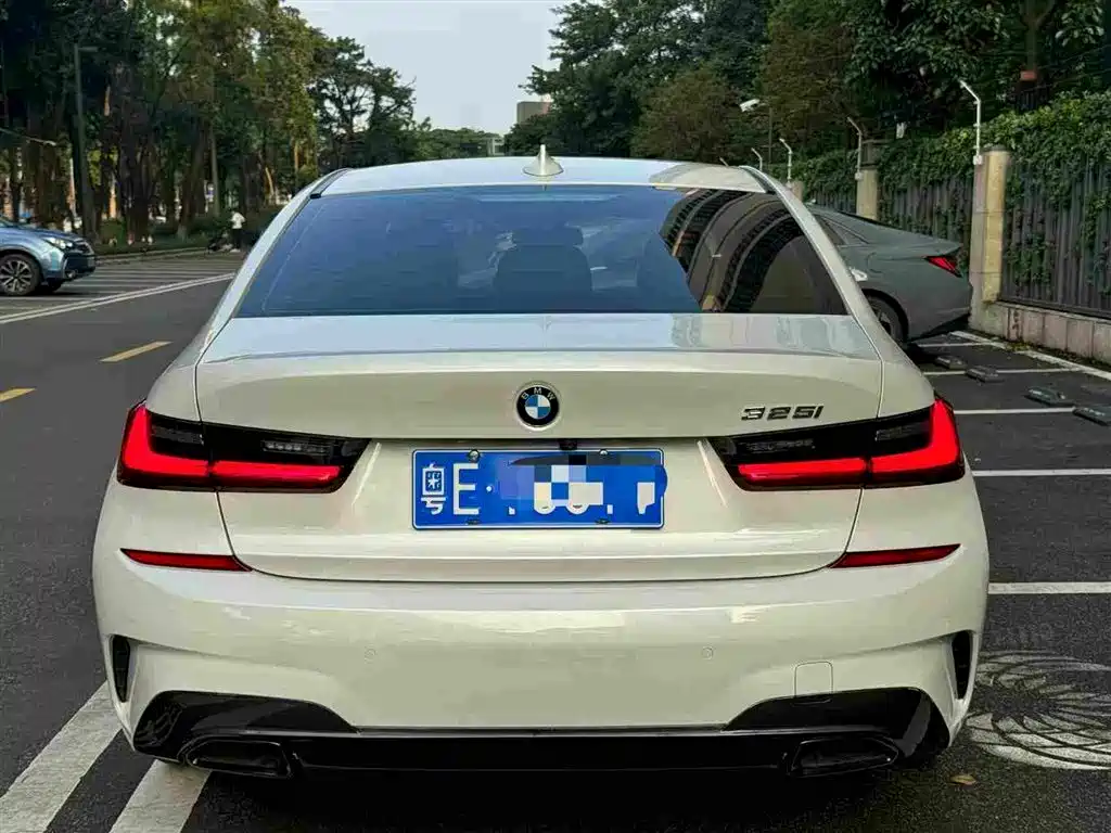 BMW 3 Series — миниатюра 5