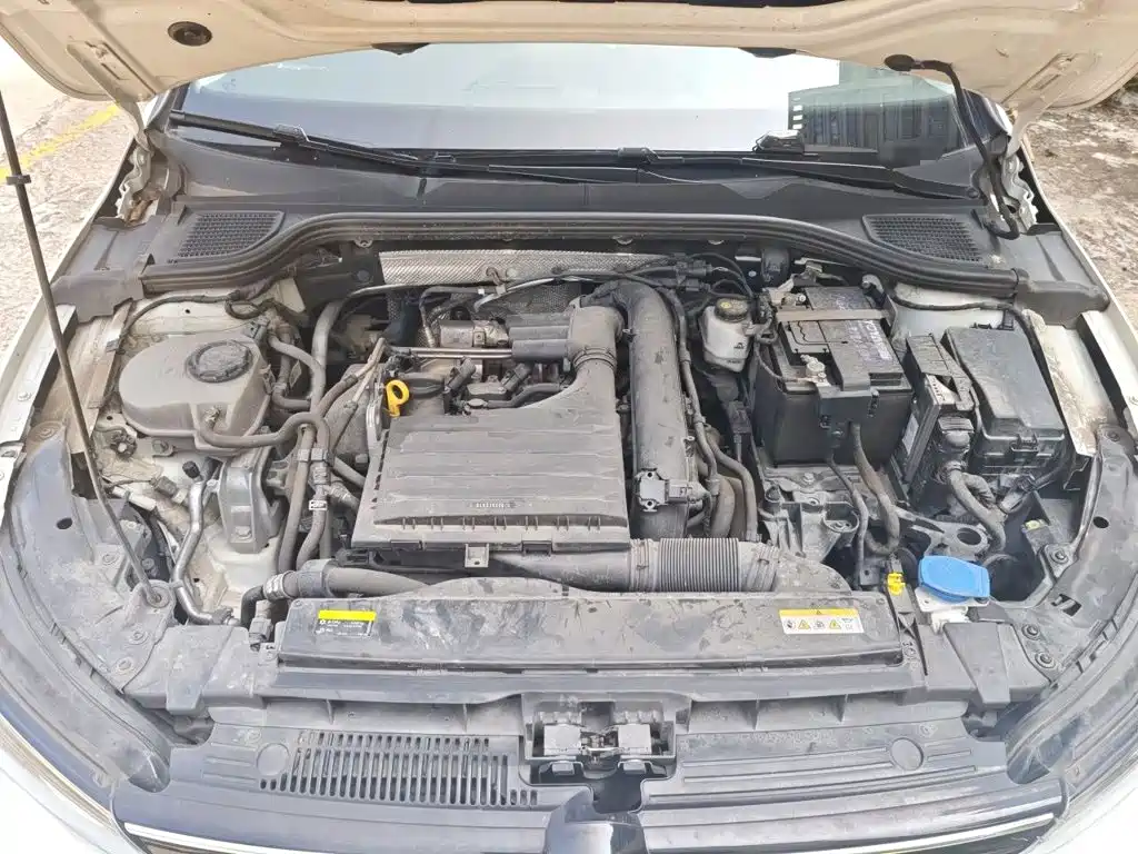 Volkswagen Golf — миниатюра 11