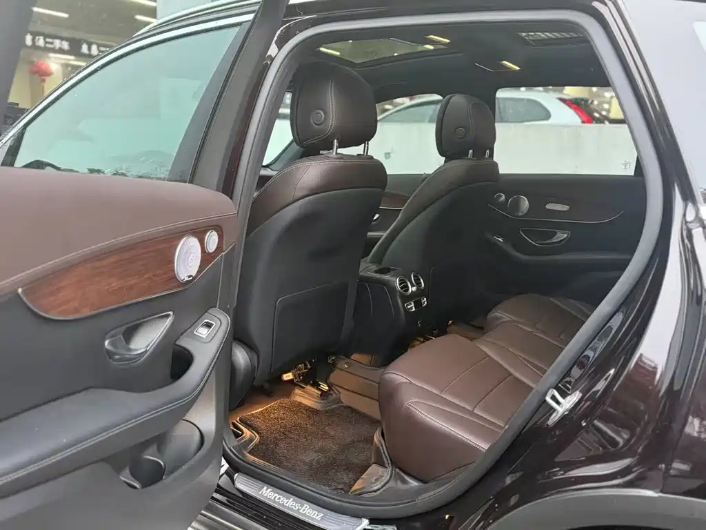 Mercedes-Benz GLC — миниатюра 8