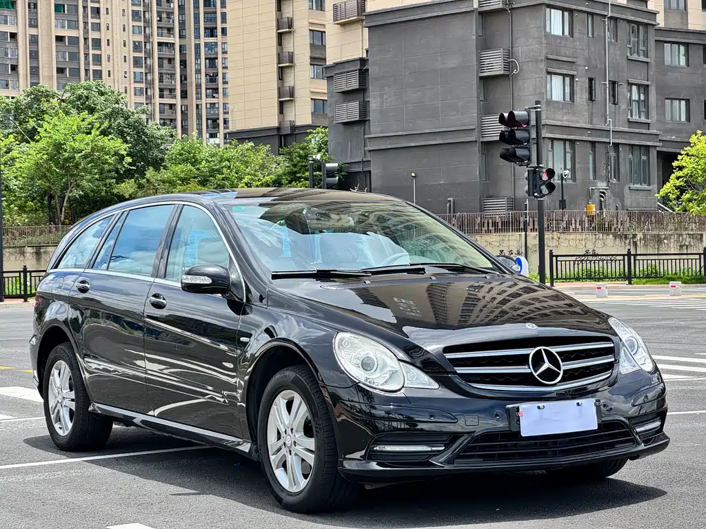 Mercedes-Benz R 2010 R 350 L 4MATIC Grand Edition
