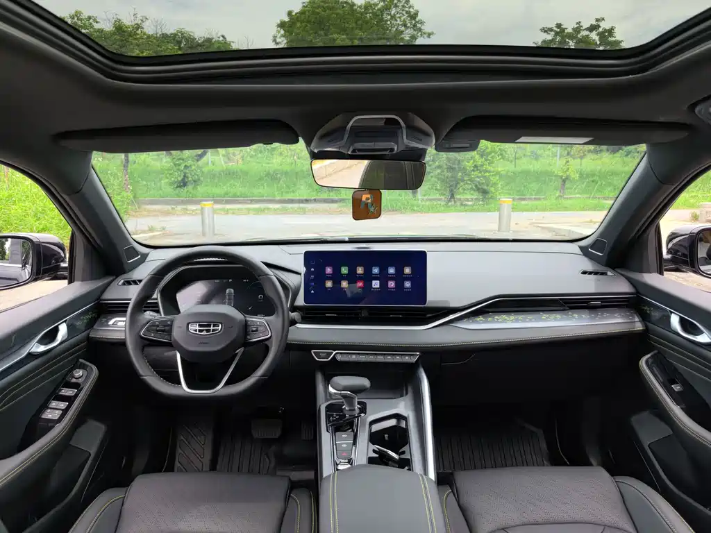Geely Preface 2023 1.5TD