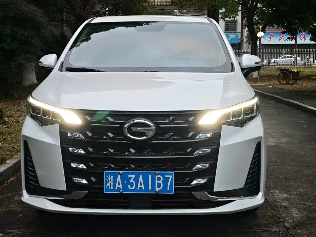 GAC TRUMPCHI M6