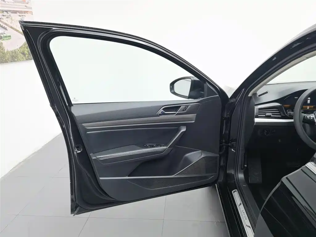 Volkswagen Lavida 2021 1.5L AT Comfort