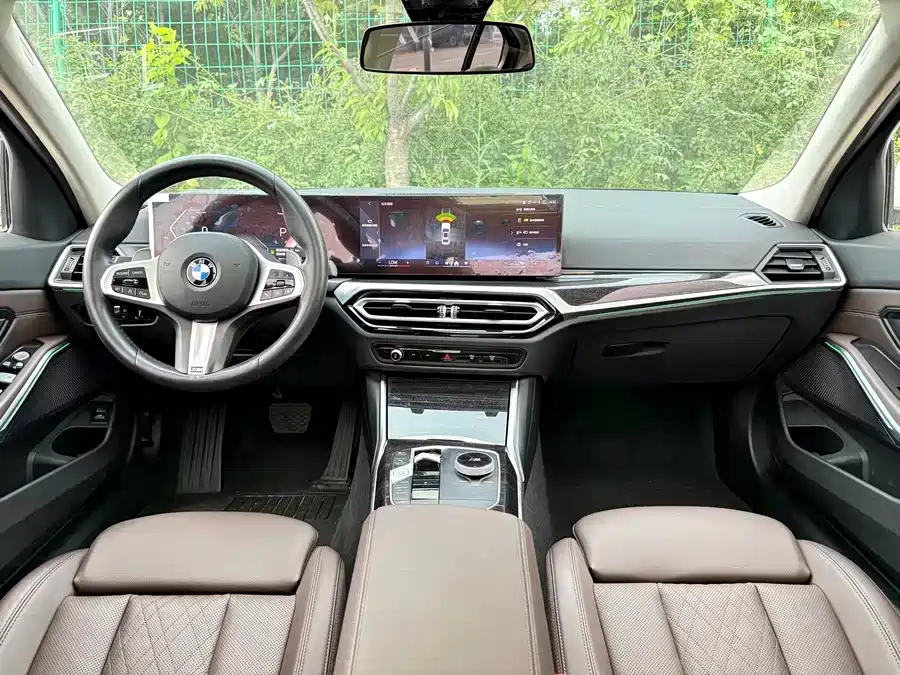 BMW 3 Series — миниатюра 9