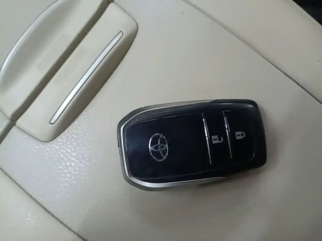 Toyota Highlander — миниатюра 9