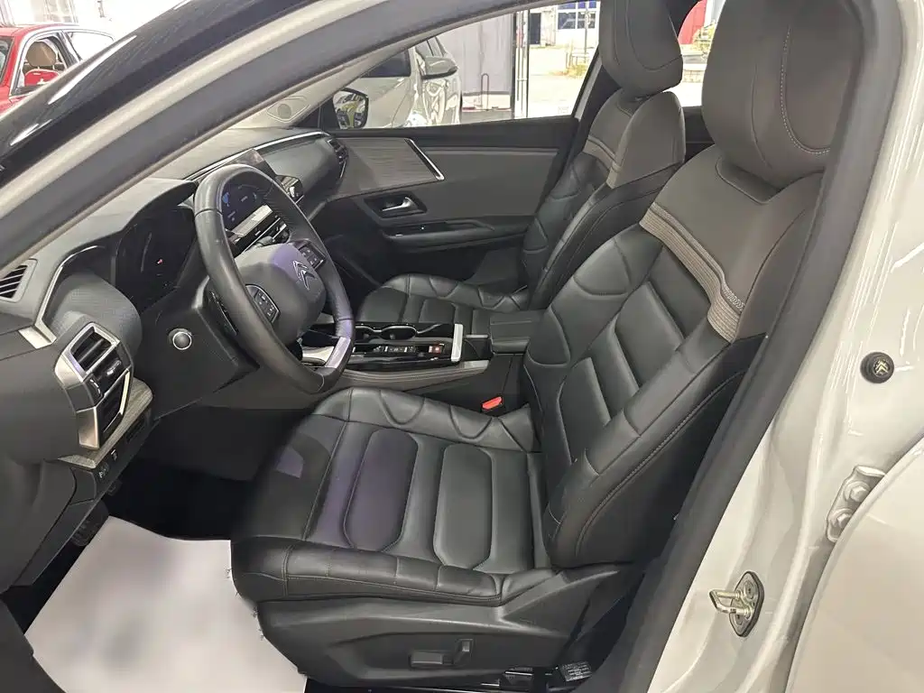 Citroen C5 X — миниатюра 8