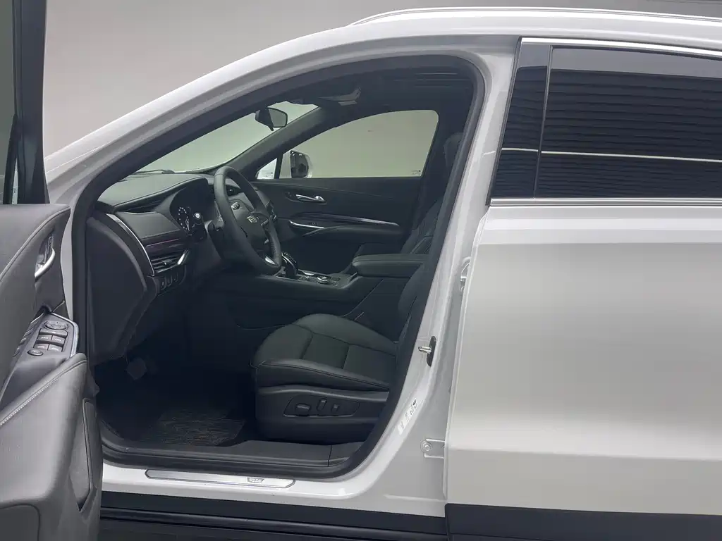 Cadillac XT4 — фотографии объявления, Фото 16