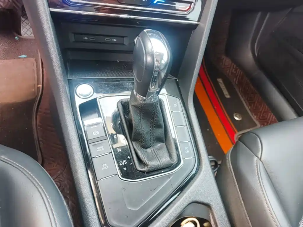 Volkswagen Tharu — миниатюра 14