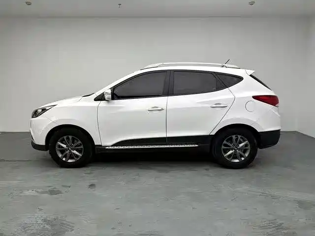 Hyundai BAIC Hyundai ix35 ix35 2015 2.0L AT Comfort IV