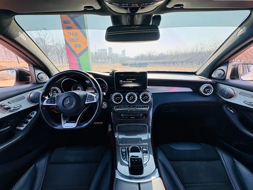 MERCEDES-BENZ GLC COUPE AMG