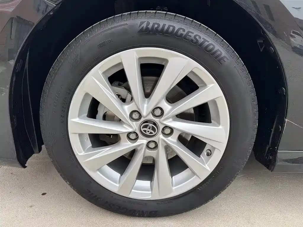 Toyota Camry id 4669233 из Китая 17