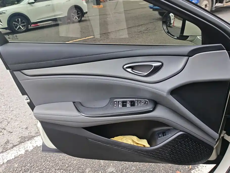 BYD Seal 07 DM-i — миниатюра 7