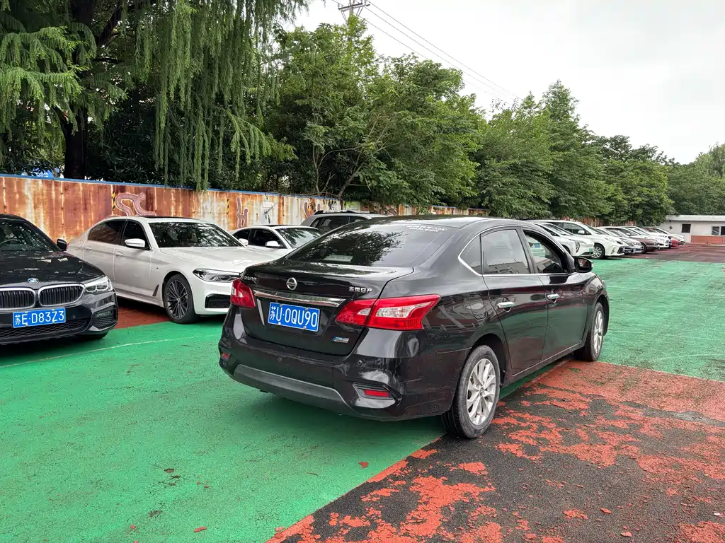 Nissan Sylphy 2018 1.6XV CVT Premium