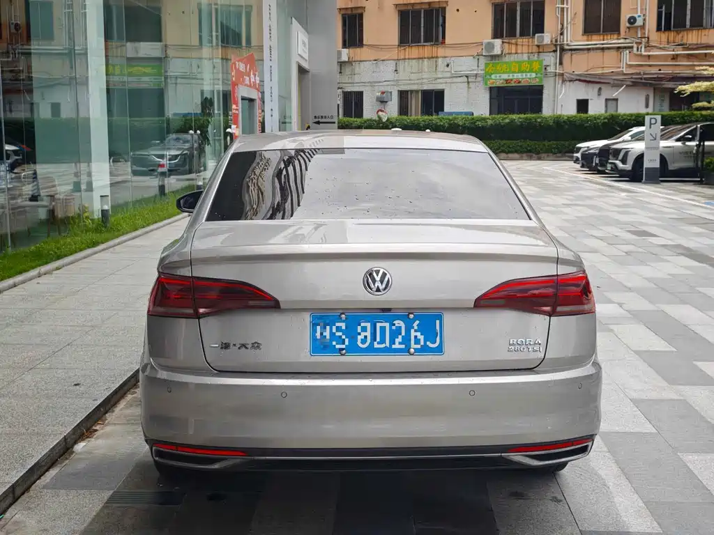 Volkswagen Bora 2019 280TSI DSG Elite VI