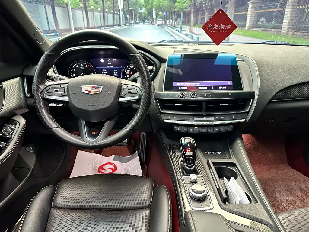 Cadillac CT5 — миниатюра 8