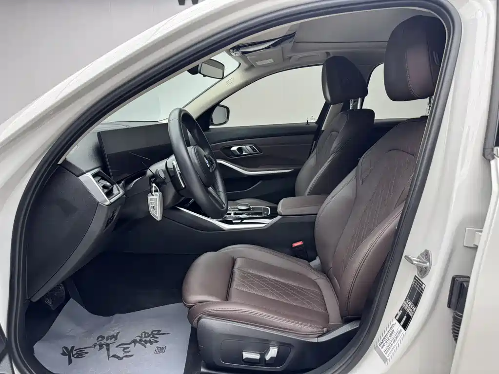 BMW 3 Series 3 2023 325Li M Sport