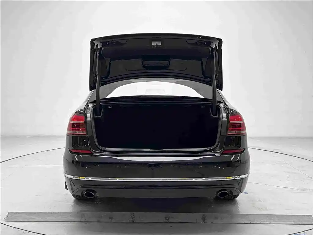 Volkswagen Passat — миниатюра 15