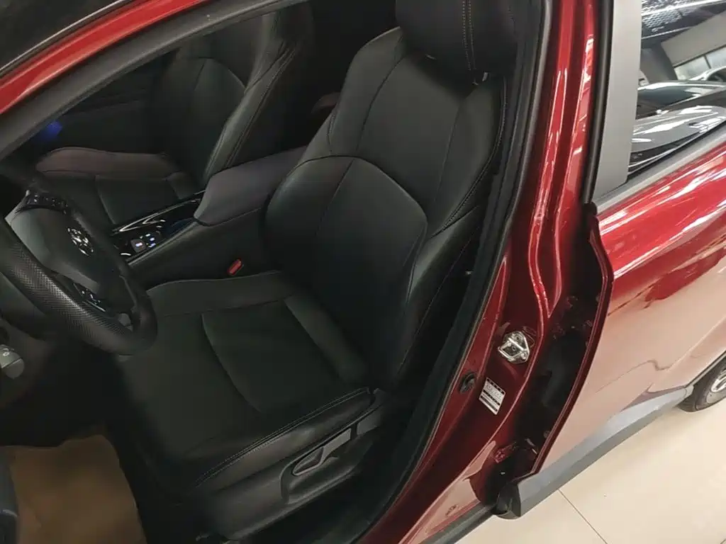 Toyota IZOA — миниатюра 11