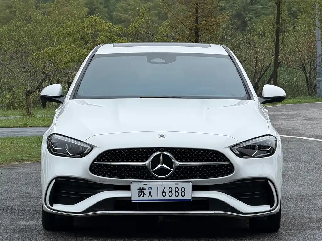 Mercedes-Benz C-Class — миниатюра 2