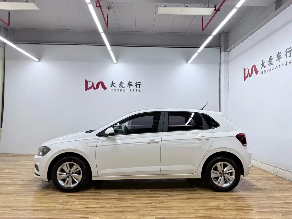 Volkswagen Polo 2021 Plus 1.5L AT
